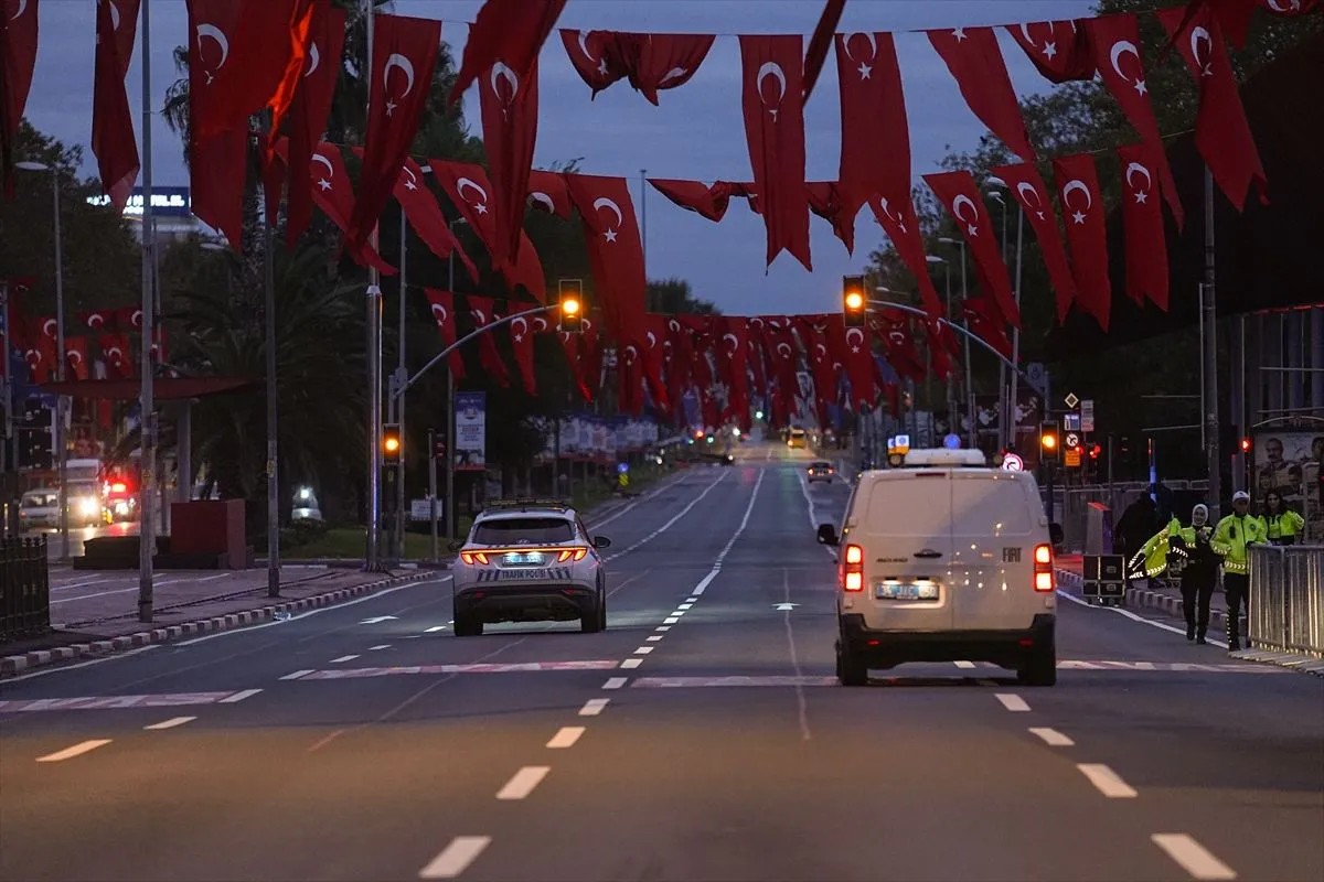 29-ekim-istanbulda-hangi-yollar-kapali-1793174057995.jpeg İstanbullular dikkat! 29 Ekim'de bu yollar kapalı: İşte alternatif güzergahlar-5