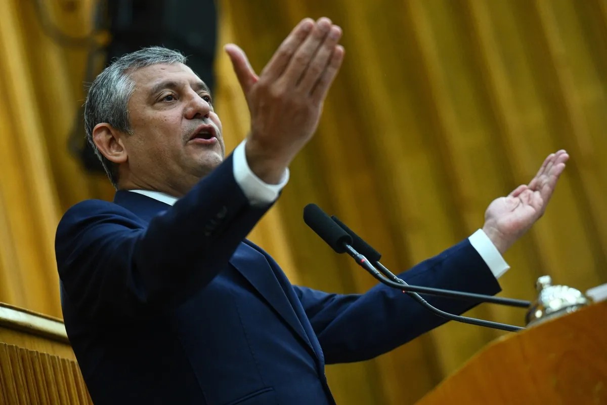 Yeni Parti Genel Başkanı Özgür Özel.