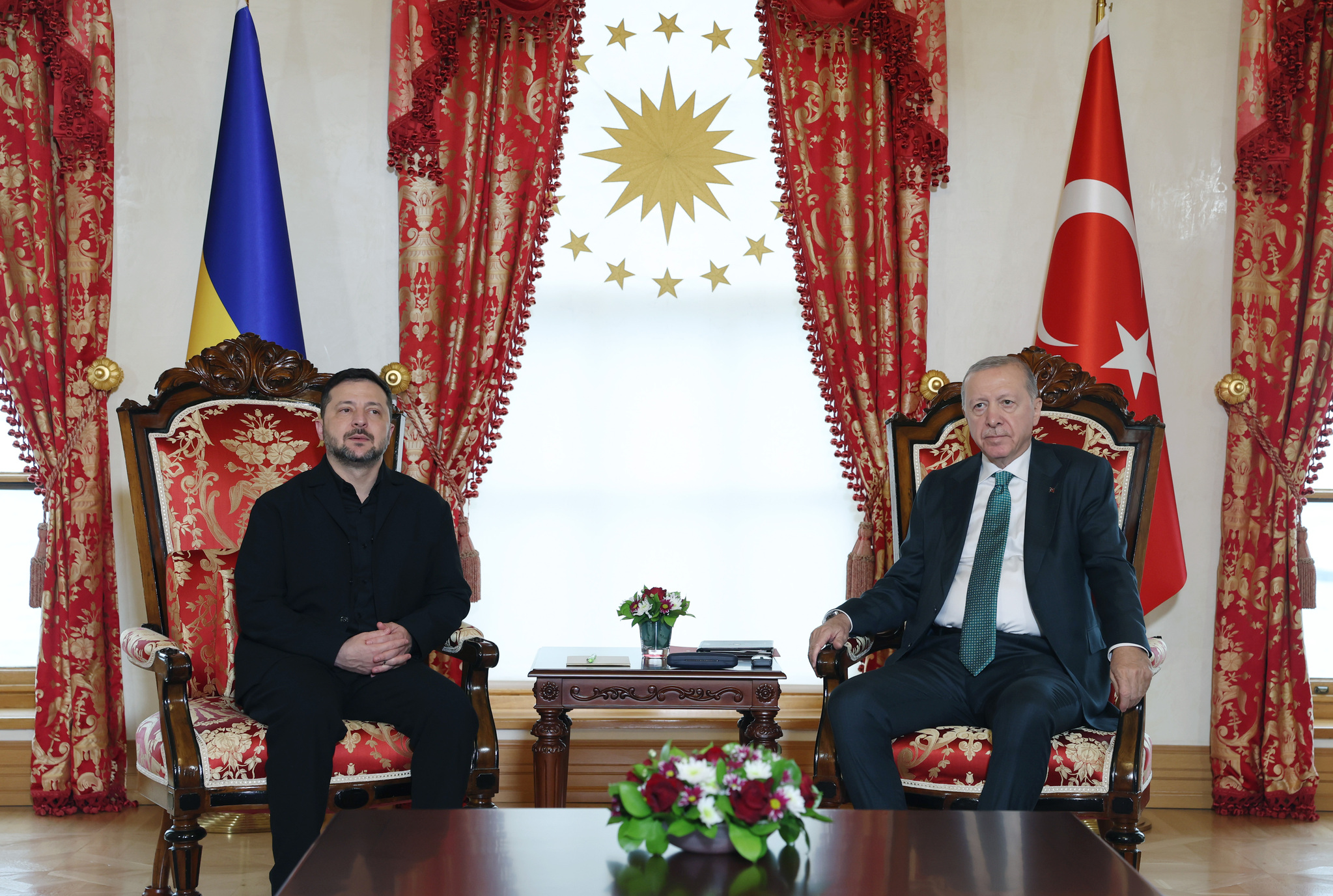 Ukrayna Devlet Başkanı Zelenskiy ve Başkan Erdoğan (Fotoğraf: DHA)