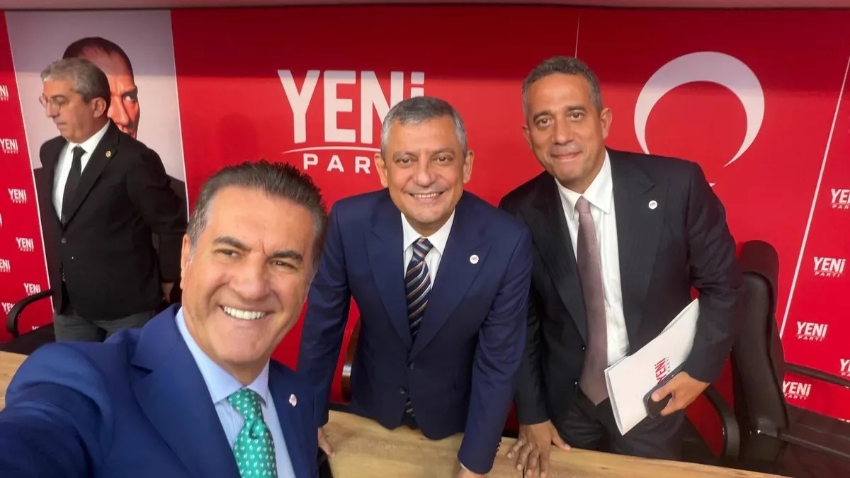 Soruşturma sürerken Mustafa Sarıgül, adli süreç sonuçlanıncaya kadar partisinden istifa ettiğini açıkladı.