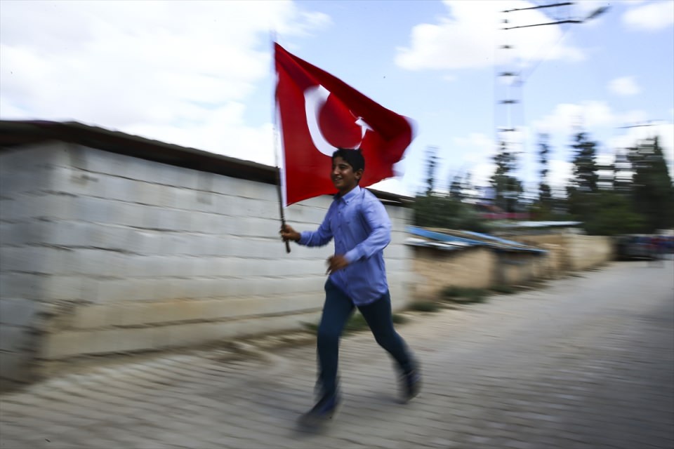 Reyhanlı’da askere destek çığ gibi büyüdü
