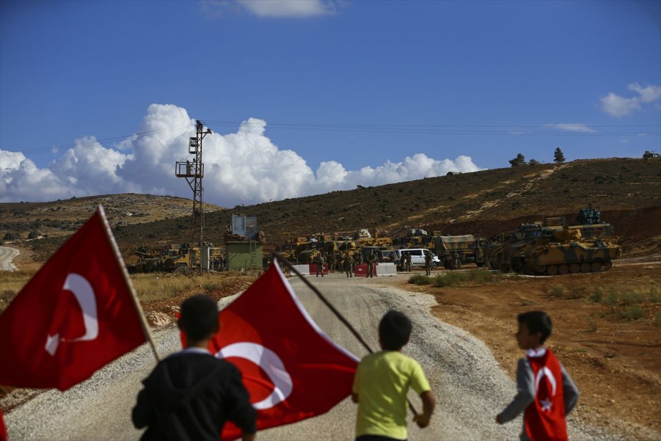 Reyhanlı’da askere destek çığ gibi büyüdü