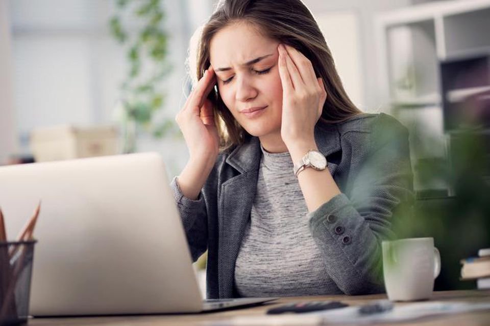 Baş ağrısı için 10 doğal çözüm