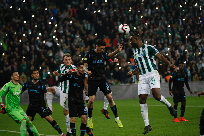 Bursa’da ’Fırtınalı’ gece!