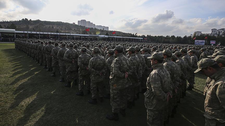 Yeni askerlik sisteminde son dakika! Tek tip askerlik yürürlüğe girdi mi? Askerlik süresi düştü mü?