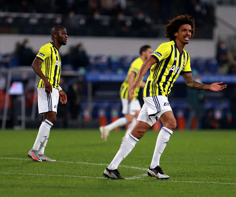 Gustavo, Jose Sosa, Berke... Fenerbahçe’de dev transfer operasyonu