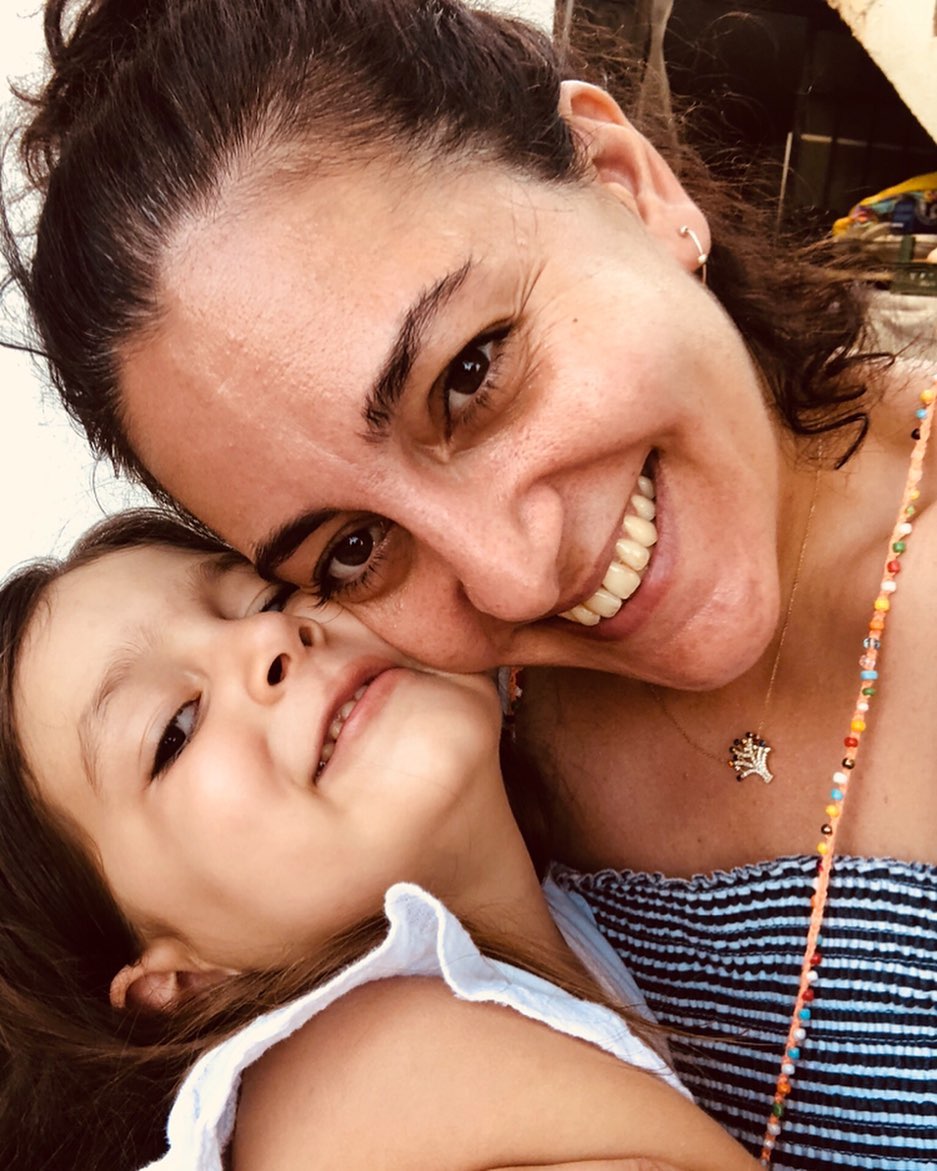 Eda Erdem’in eşi bakın kim çıktı! 12 yıldır aynı yastığa baş koyuyorlar! Meğer Filenin Sultanları’nın kaptanı Eda Erdem...