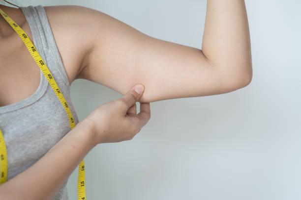 YAZA MANKEN GİBİ GİRMEYE HAZIR OLUN | Sadece 1 bardağı 4 kilo verdiriyor! Basenleri, göbeği, kolları eritiyor