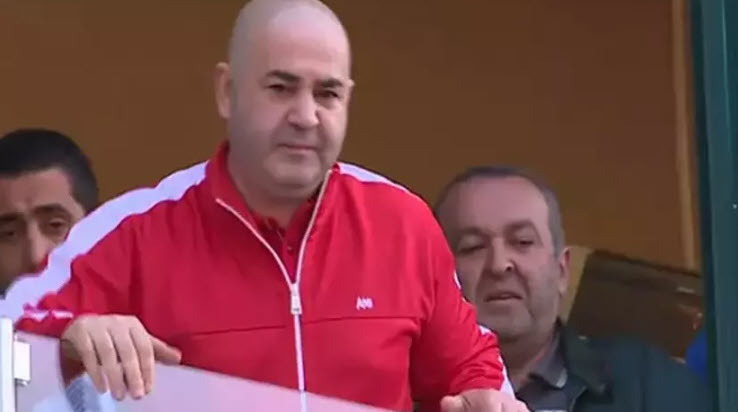 Şafak Sezer’in son halini görenler inanamadı Ne olmuş bu adama? Estetiğin dozunu fazla kaçıran Şafak Sezer...