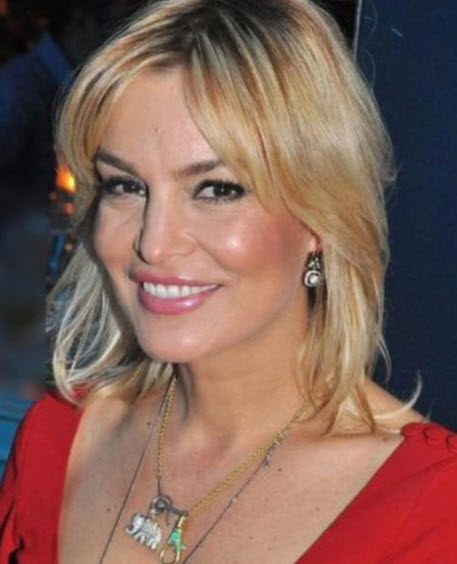 Oto sanayide restoran açıp çalışmaya başlayan Sibel Turnagöl Kimseye boyun eğmek istemiyorum Kerem Alışık’ın eski eşiydi