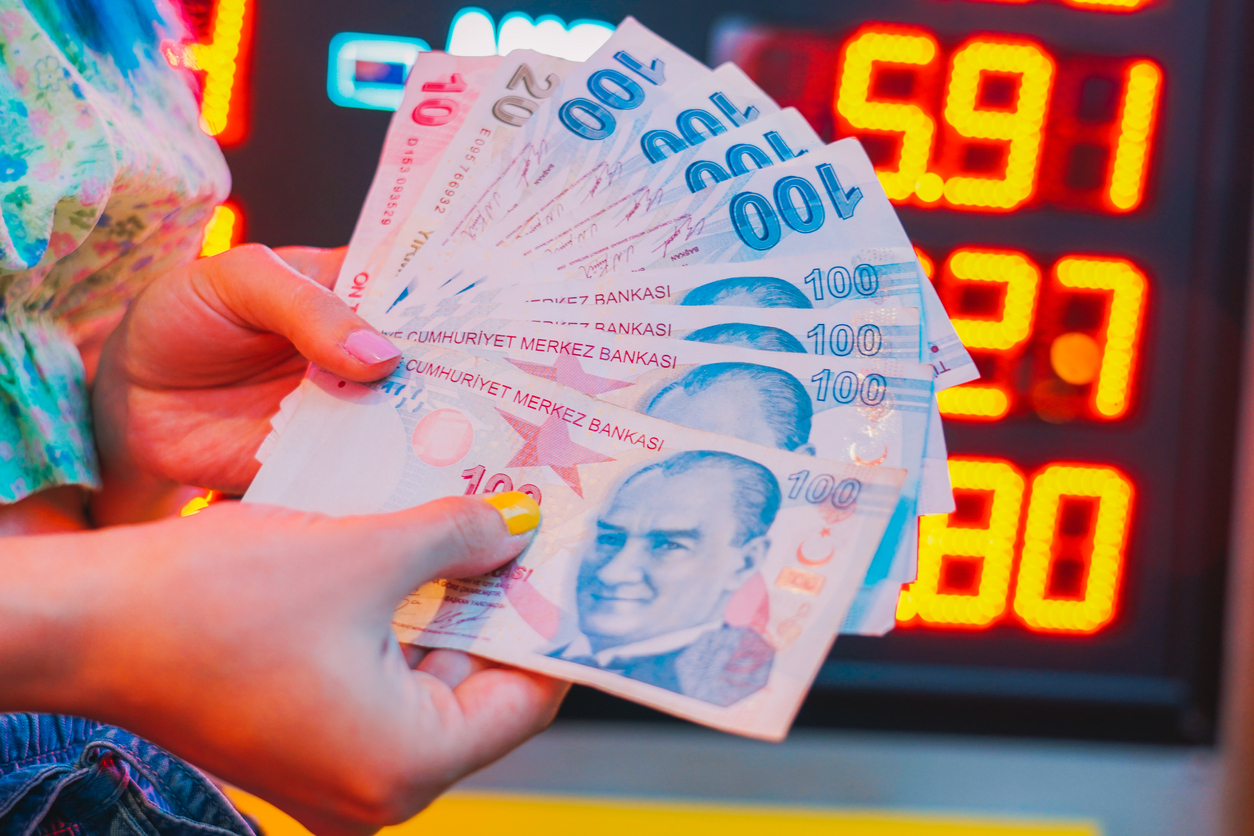 1 yıl geri ödemesi yok: 250.000 TL ihtiyaç kredisi verilecek! Düşük faiz + 60 ay vade fırsatı sunulacak! Tek şartla...