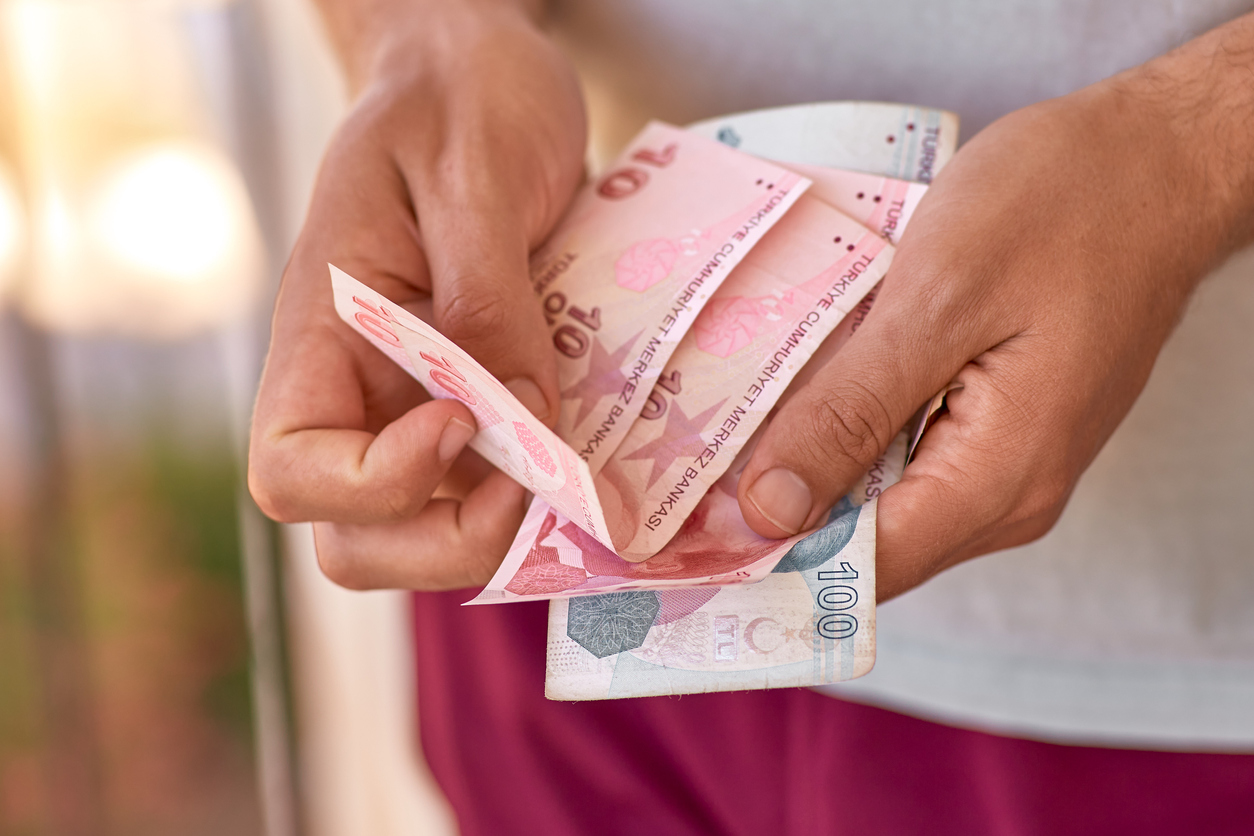 Faturada adı soyadı olanlar dikkat! 4.000 TL’ye kadar para iadesi yapılacak! Elektrik, doğal gaz, su... 28-30 Kasım arası IBAN’a yatacak