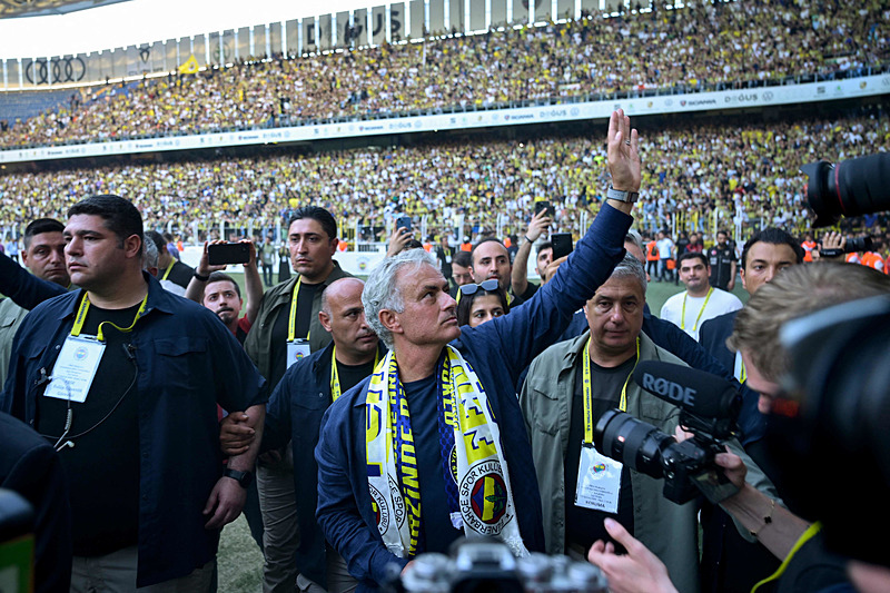 TRANSFER HABERİ - Fenerbahçe yüksekten uçuyor! Cristiano Ronaldo’nun arkadaşları listede