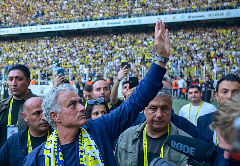 TRANSFER HABERİ - Fenerbahçe yüksekten uçuyor! Cristiano Ronaldo’nun arkadaşları listede