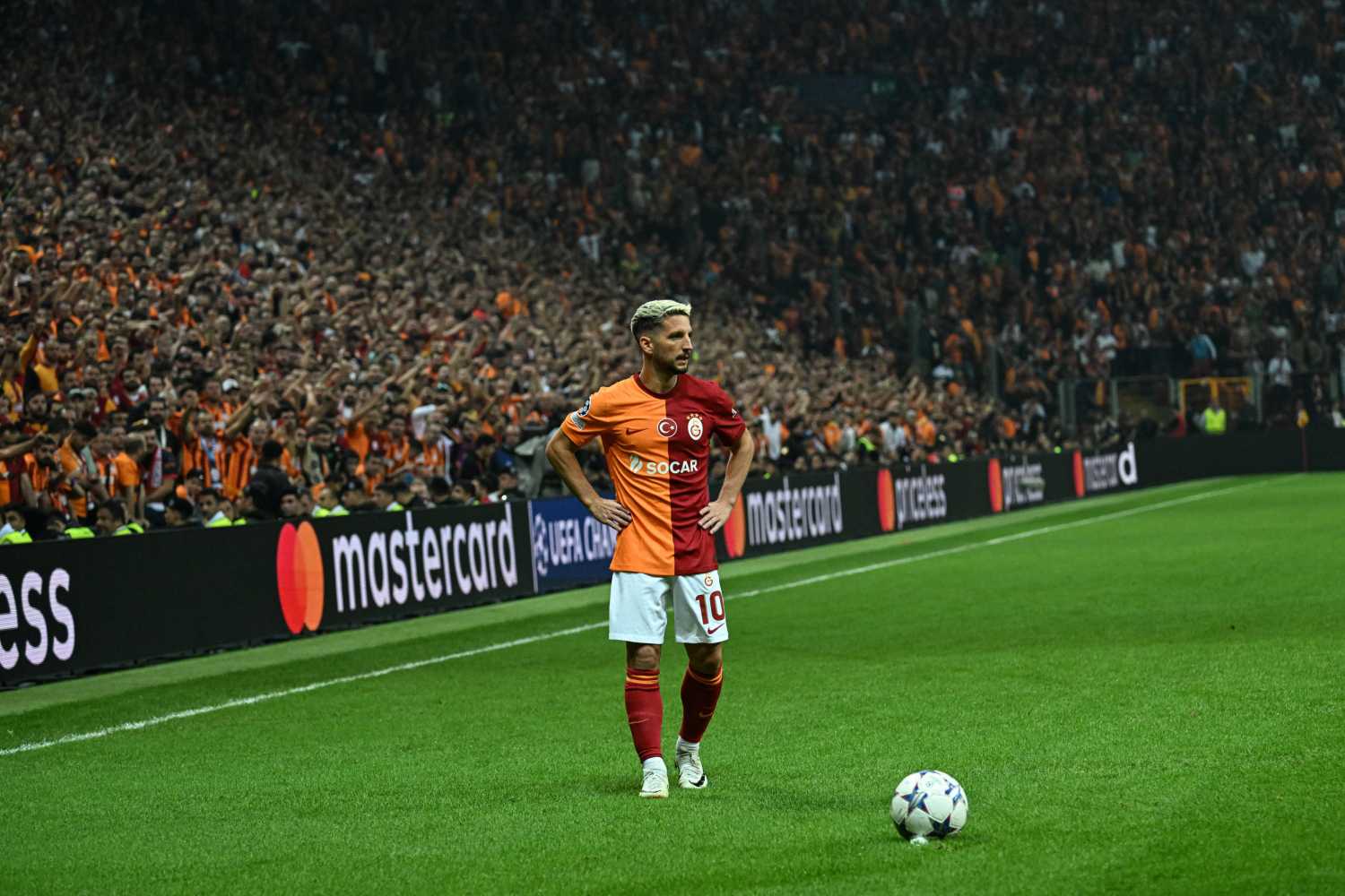 TRANSFER HABERİ - Galatasaray’a Danimarkalı sağ bek! Nelsson devreye girdi