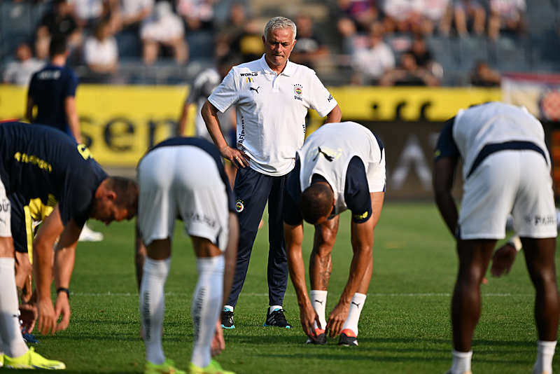 İşte Fenerbahçe’nin kamp raporu! Kimler gidecek, kimler kalacak?