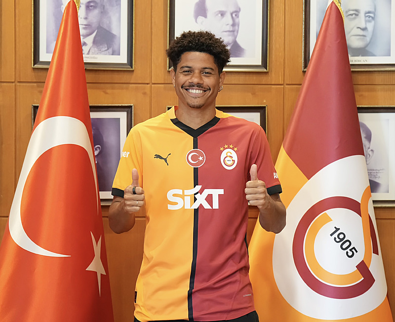 Galatasaray’da çarpıcı gelişme! Gabriel Sara...