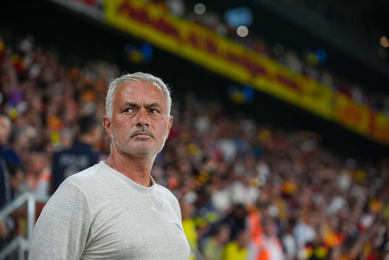 Jose Mourinho’dan flaş santrfor kararı! İşte Fenerbahçe’nin Çaykur Rizespor maçı 11’i