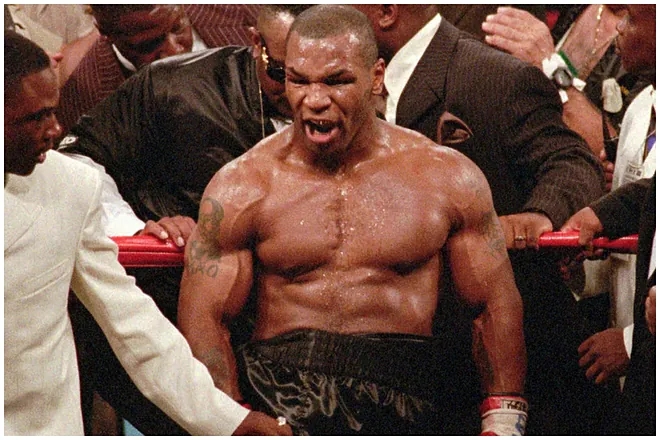 Dövüşmeyi bu yüzden bıraktı! Mike Tyson’ın 51 maçlık kariyerinin tek nakavtı