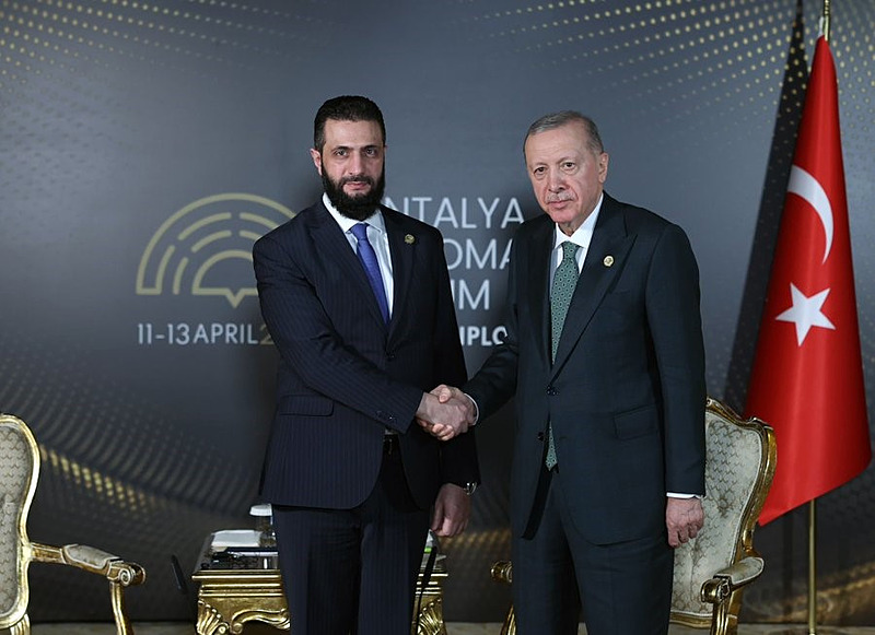 Başkan Erdoğan Ahmed Şara ile Antalya’da görüştü… Suriye için istikrar ve refah vurgusu