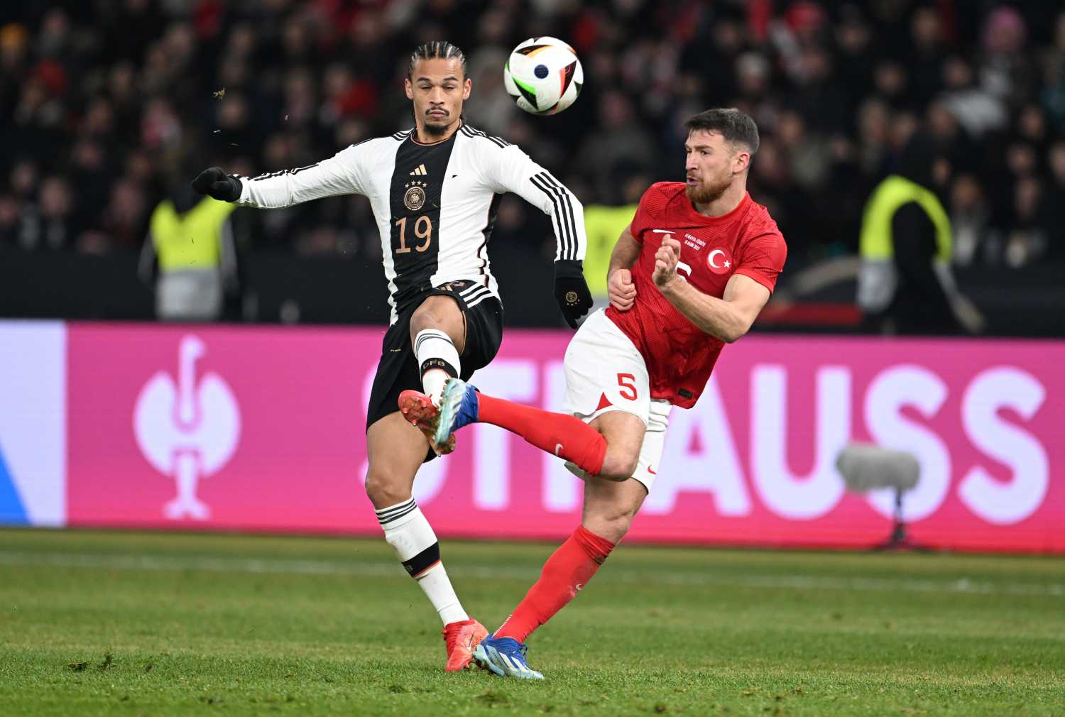 Galatasaray’dan çilek transferi! 5. yıldızın yanında geliyor