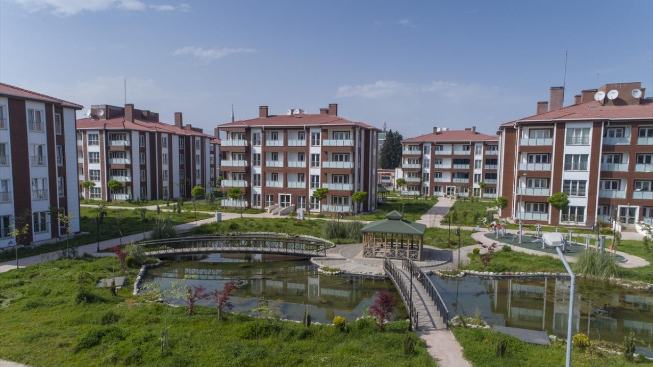TOKİ başvuru e-devlet 2025: Aylık 4.300 TL taksitle 1+1-2+1 sıfır sosyal konut başvurusu