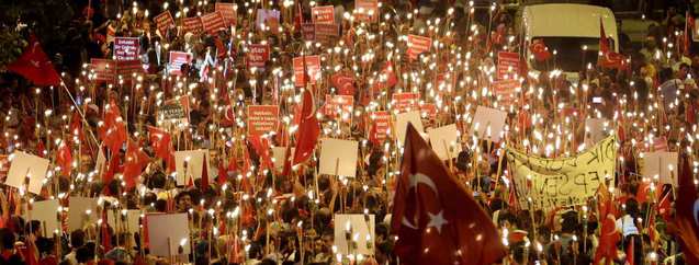 Boğaziçi Köprüsü'nden dünyaya demokrasi dersi-2