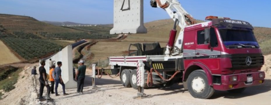 Sınıra "seyyar duvar"-1