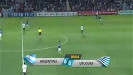 Arjantin Uruguay'a elendi