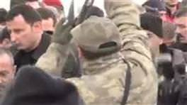 Başbakan ile vatandaş arasında ilginç diyalog