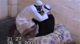 Namazla dalga geçtiler