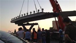 Metrobüs yolu böyle çöktü