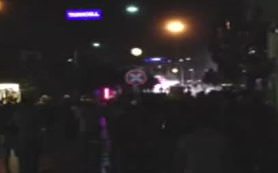 Provokatörler iş makinesini yaktı!