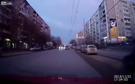 Resmen yer yarıldı içine girdi