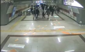 Metro güvenliğine böyle saldırdılar