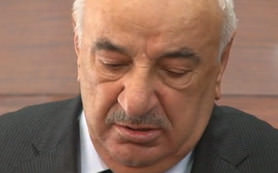 Azerbaycan Başbakan'ın yardımcısı ağladı