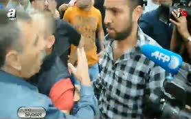 Protestocular Somalı değil!