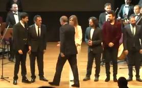 Erdoğan’dan Aşık Veysel türküsü