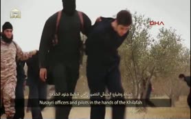 IŞİD esirleri toplu şekilde infaz etti