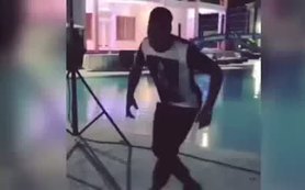 Didier Drogba'dan dans şov