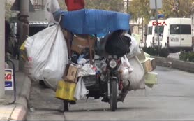 Trafikte ilerleyen hurda yığını!