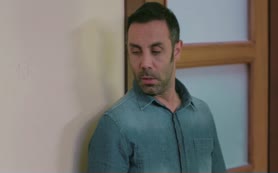 Kertenkele yine başını belaya soktu!