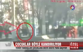 PKK yandaşları çocukları parayla kandırıyor!