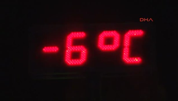 İzmir'de son 51 yılın soğuk rekoru; -7 derece