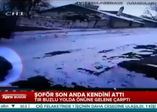 Buzlu yolda kontrolden çıkan TIR böyle kaza yaptı