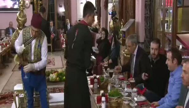 İstanbul'da sıra gecesi