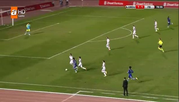 Altınordu kendi kalesine attı!