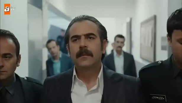 Savcı Turgut'u karşısında gören Mahir çılgına döndü