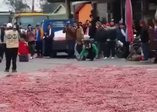 Binlerce çatapatı böyle patlattılar