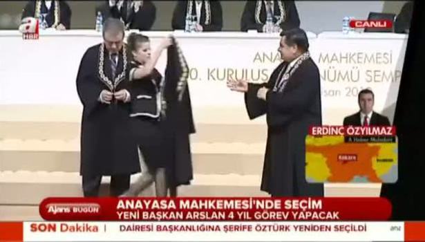 Zühtü Arslan kimdir?